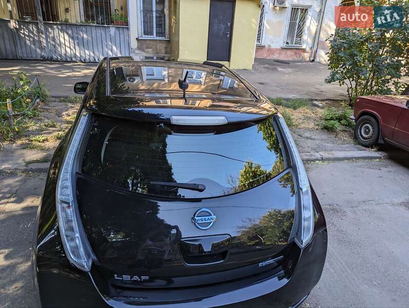 Хетчбек Nissan Leaf 2015 в Одесі фото 9 Хетчбек Nissan Leaf 2015 в Одесі