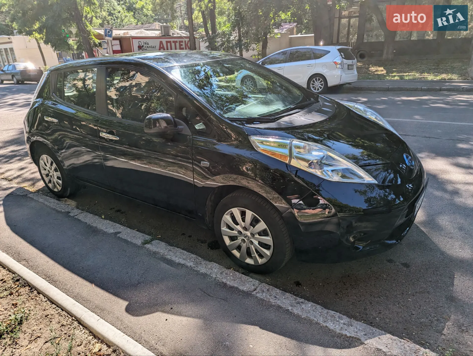 2015 Nissan Leaf - мініатюра 15