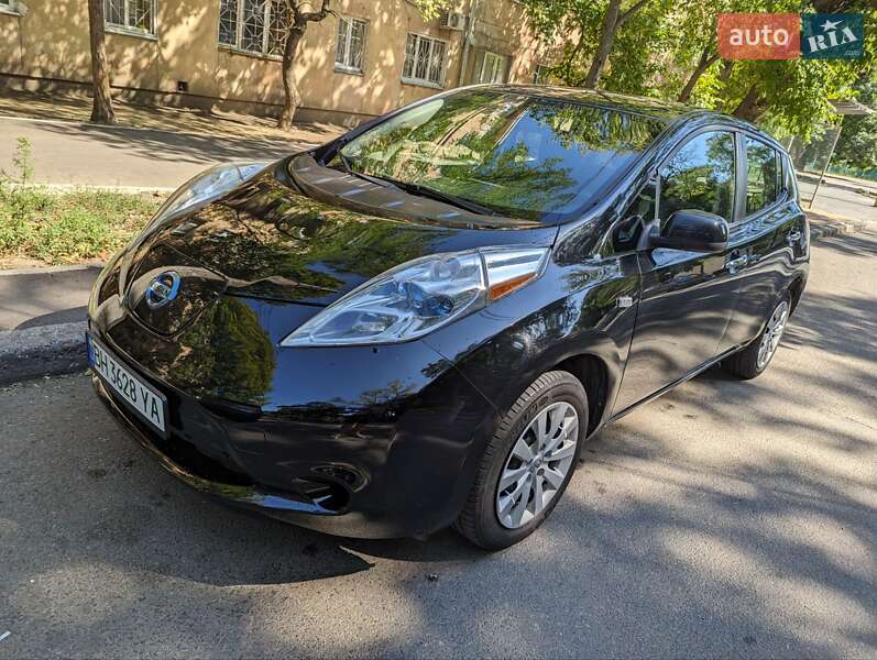 Хетчбек Nissan Leaf 2015 в Одесі фото 21 Хетчбек Nissan Leaf 2015 в Одесі