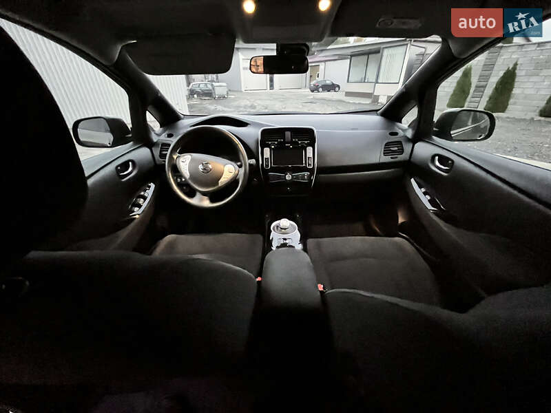 Хетчбек Nissan Leaf 2016 в Костопілі