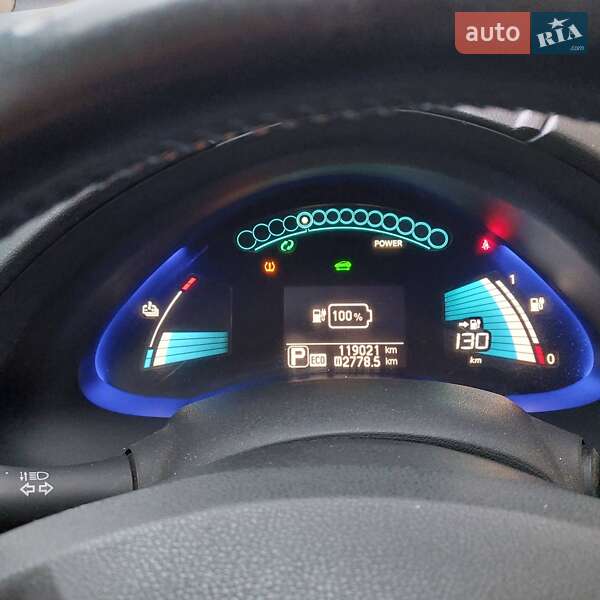 Хетчбек Nissan Leaf 2015 в Черкасах фото 3 Хетчбек Nissan Leaf 2015 в Черкасах