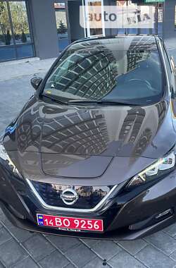 Хэтчбек Nissan Leaf 2018 в Трускавце