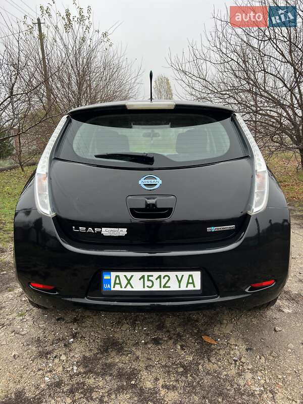 Хэтчбек Nissan Leaf 2013 в Лозовой фото 14 Хэтчбек Nissan Leaf 2013 в Лозовой