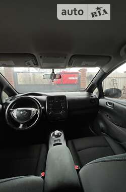 Хэтчбек Nissan Leaf 2013 в Лозовой