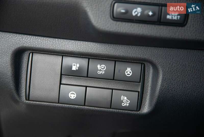 Хетчбек Nissan Leaf 2018 в Києві