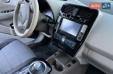 Хэтчбек Nissan Leaf 2013 в Киеве