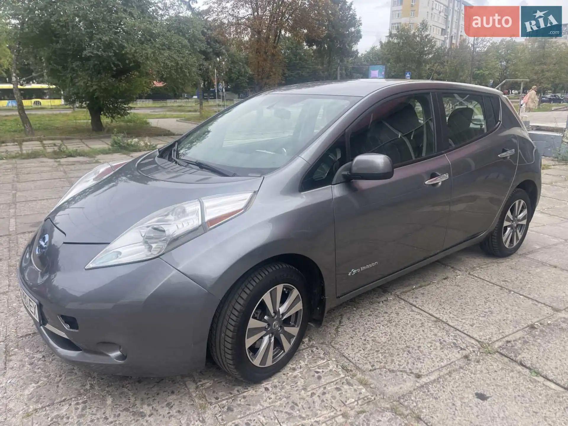 2014 Nissan Leaf - мініатюра 2
