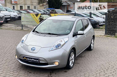 Хэтчбек Nissan Leaf 2013 в Луцке