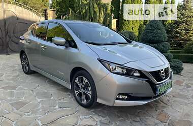 Хэтчбек Nissan Leaf 2020 в Ровно