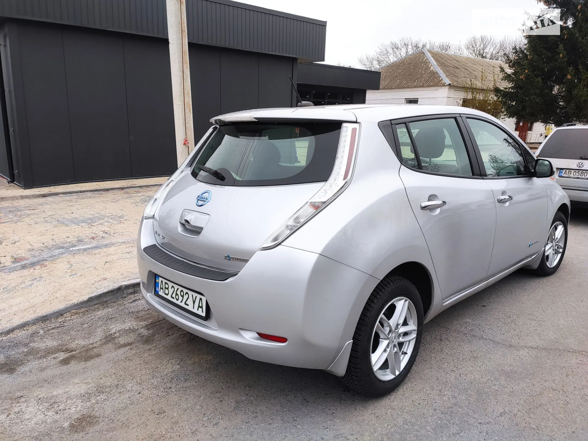2016 Nissan Leaf - мініатюра 8