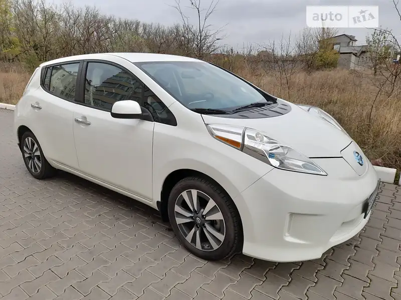 Nissan Leaf 2016