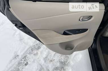 Хэтчбек Nissan Leaf 2012 в Житомире