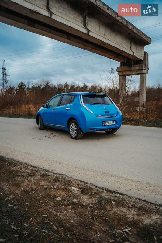 Хэтчбек Nissan Leaf 2013 в Львове фото 9 Хэтчбек Nissan Leaf 2013 в Львове