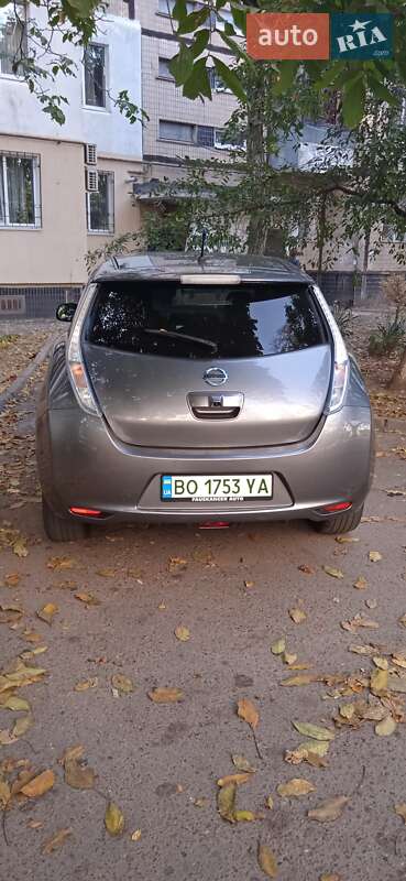 Хэтчбек Nissan Leaf 2014 в Одессе