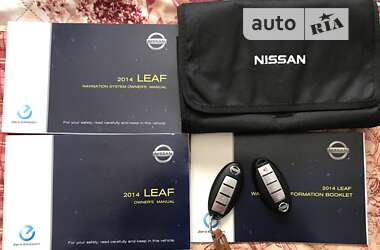 Хетчбек Nissan Leaf 2014 в Херсоні