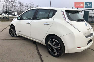 Хэтчбек Nissan Leaf 2016 в Ужгороде