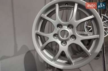 Хэтчбек Nissan Leaf 2014 в Гайвороне