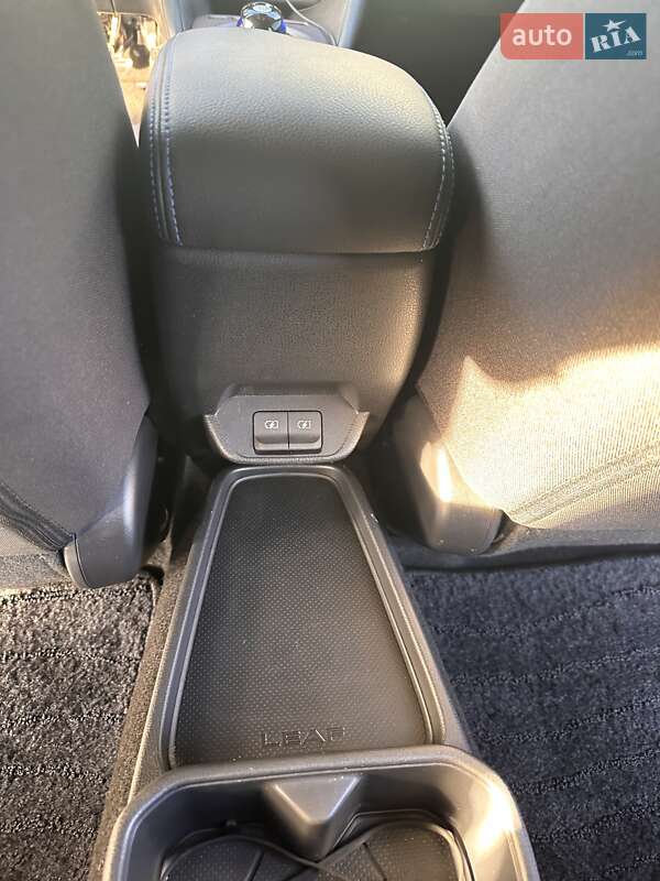 Хетчбек Nissan Leaf 2023 в Луцьку