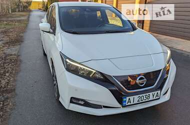 Хетчбек Nissan Leaf 2018 в Вінниці