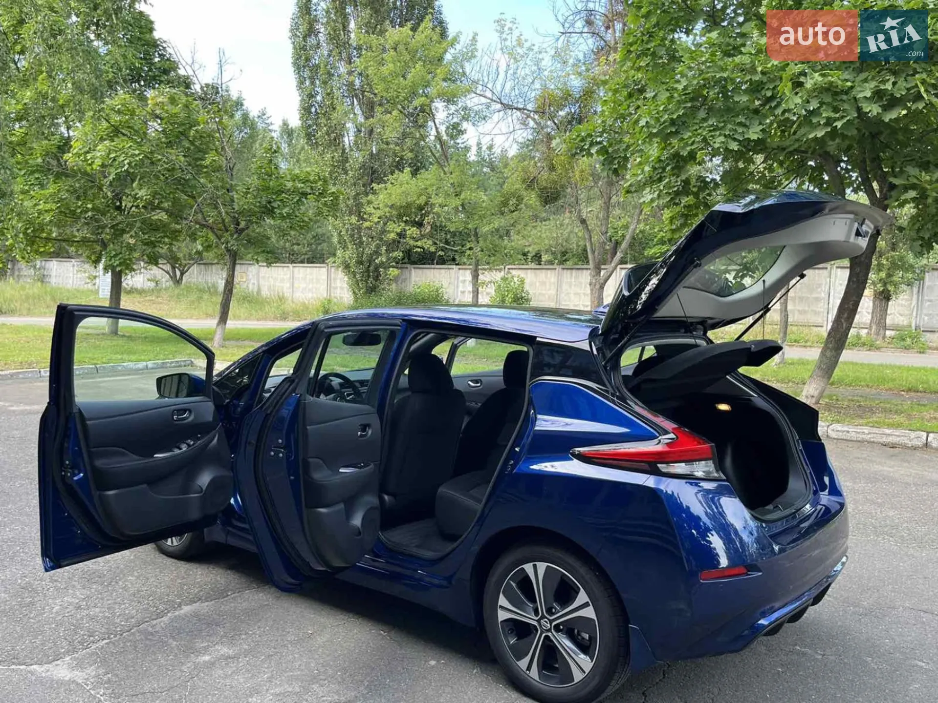 2022 Nissan Leaf - мініатюра 4