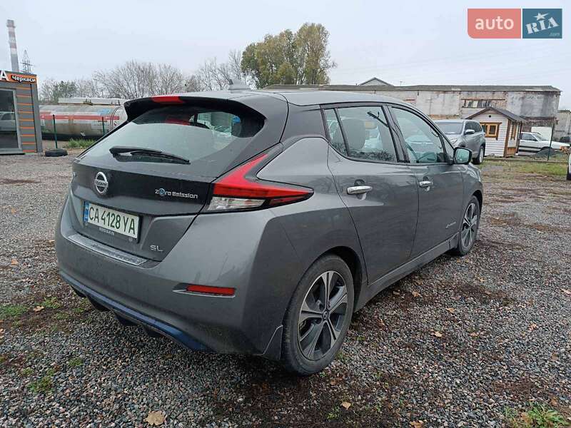 Хетчбек Nissan Leaf 2019 в Черкасах