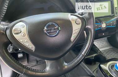 Хэтчбек Nissan Leaf 2013 в Виннице