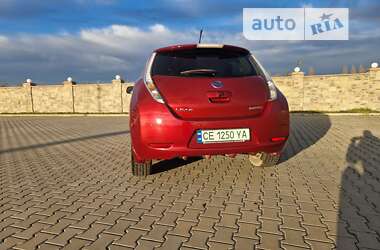 Хетчбек Nissan Leaf 2014 в Чернівцях