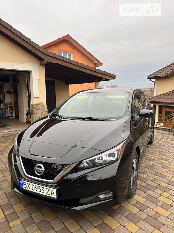 Хетчбек Nissan Leaf 2019 в Хмельницькому