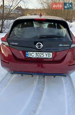 Хэтчбек Nissan Leaf 2022 в Львове