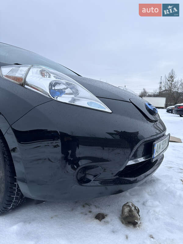 Хетчбек Nissan Leaf 2014 в Житомирі фото 4 Хетчбек Nissan Leaf 2014 в Житомирі