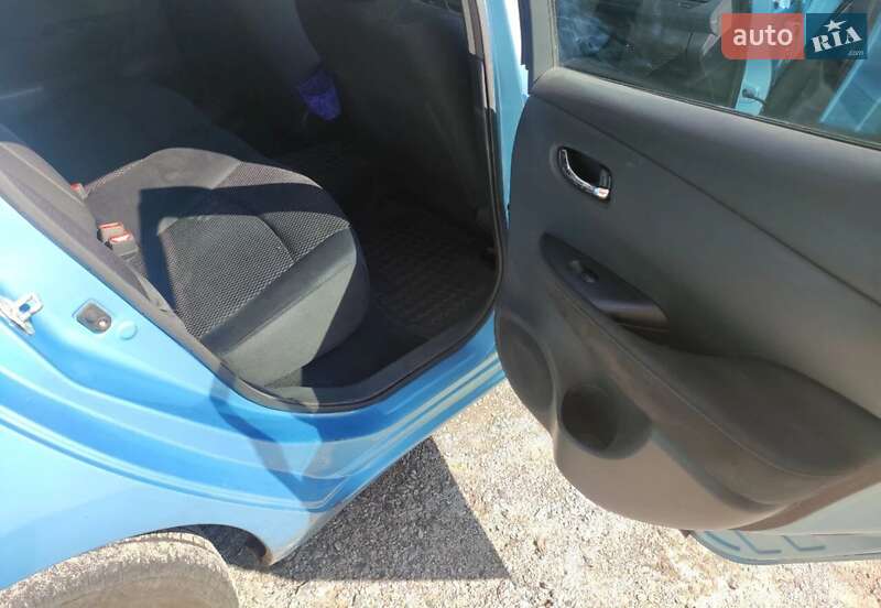 Хэтчбек Nissan Leaf 2014 в Харькове фото 30 Хэтчбек Nissan Leaf 2014 в Харькове