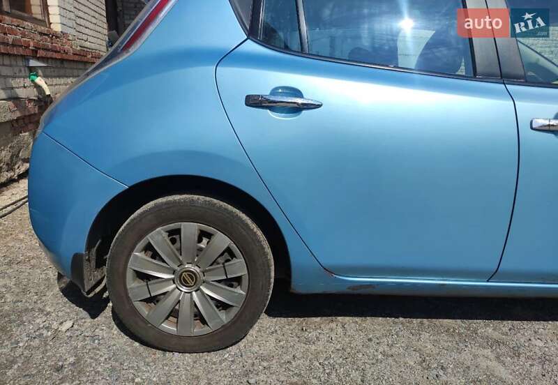 Хэтчбек Nissan Leaf 2014 в Харькове фото 36 Хэтчбек Nissan Leaf 2014 в Харькове