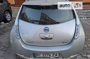 Хэтчбек Nissan Leaf 2014 в Львове