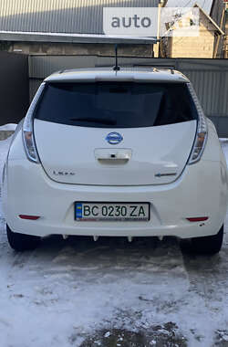 Хетчбек Nissan Leaf 2013 в Львові