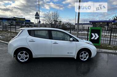 Хетчбек Nissan Leaf 2014 в Києві