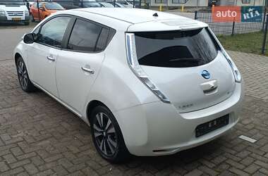 Хэтчбек Nissan Leaf 2016 в Ровно