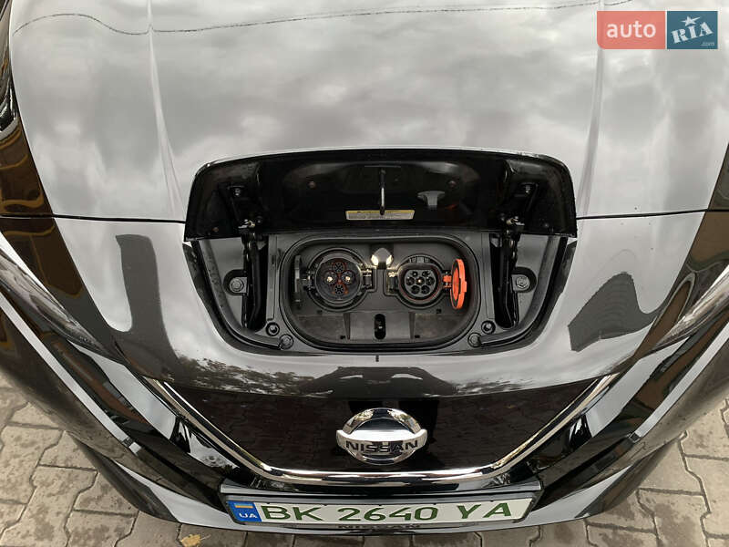 Хэтчбек Nissan Leaf 2018 в Ровно фото 3 Хэтчбек Nissan Leaf 2018 в Ровно