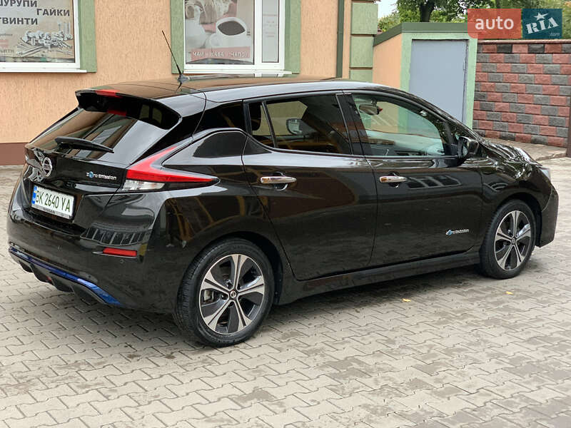 Хэтчбек Nissan Leaf 2018 в Ровно фото 8 Хэтчбек Nissan Leaf 2018 в Ровно