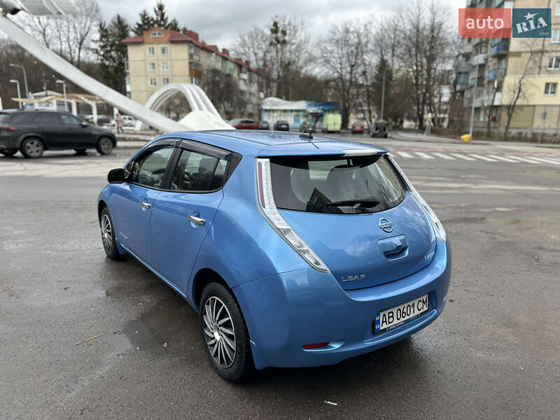 Хетчбек Nissan Leaf 2014 в Вінниці фото 6 Хетчбек Nissan Leaf 2014 в Вінниці