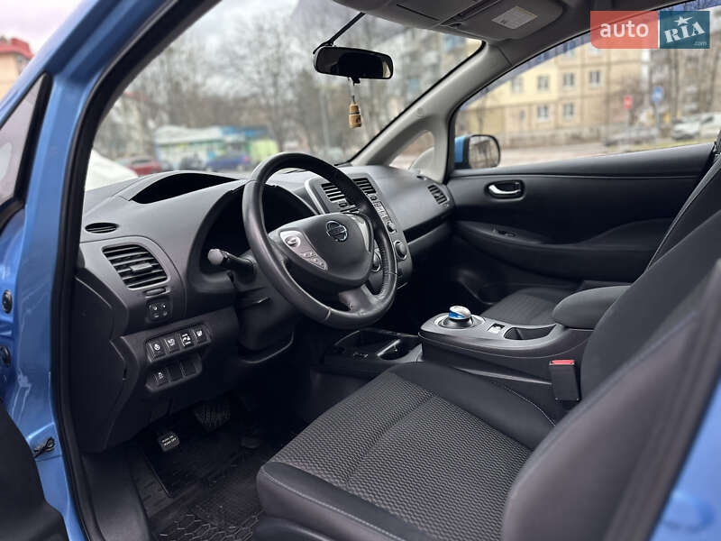 Хетчбек Nissan Leaf 2014 в Вінниці фото 13 Хетчбек Nissan Leaf 2014 в Вінниці