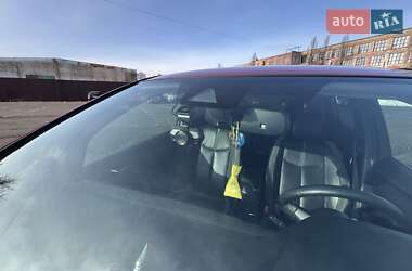 Хэтчбек Nissan Leaf 2018 в Киеве
