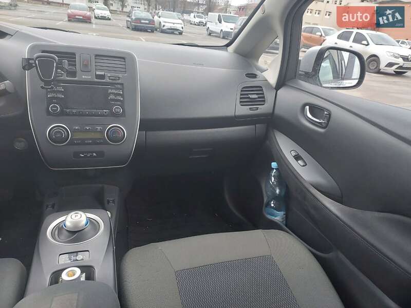 Nissan Leaf 2014