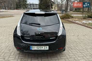 Хэтчбек Nissan Leaf 2014 в Полтаве