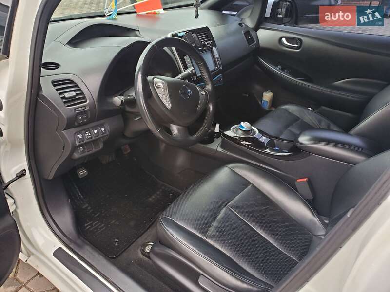 Хетчбек Nissan Leaf 2013 в Одесі фото 10 Хетчбек Nissan Leaf 2013 в Одесі