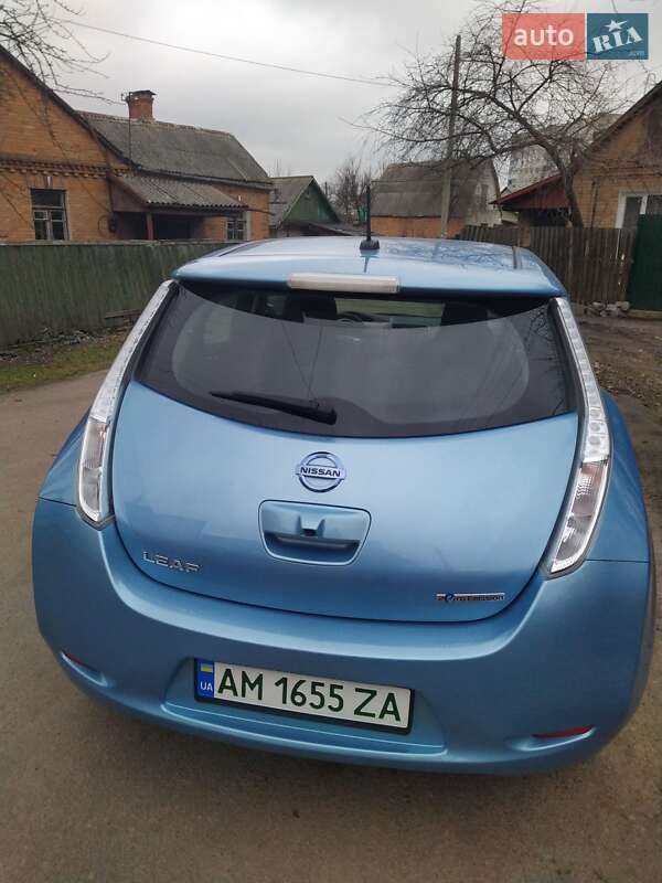 Хэтчбек Nissan Leaf 2014 в Житомире фото 4 Хэтчбек Nissan Leaf 2014 в Житомире