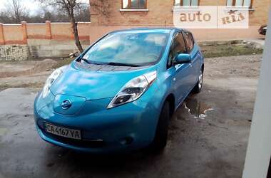 Хэтчбек Nissan Leaf 2012 в Кропивницком