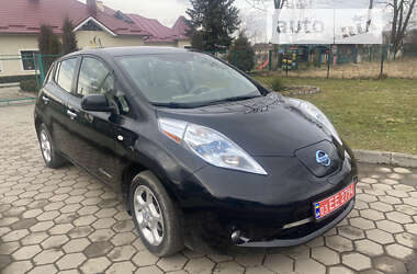 Хэтчбек Nissan Leaf 2012 в Ивано-Франковске