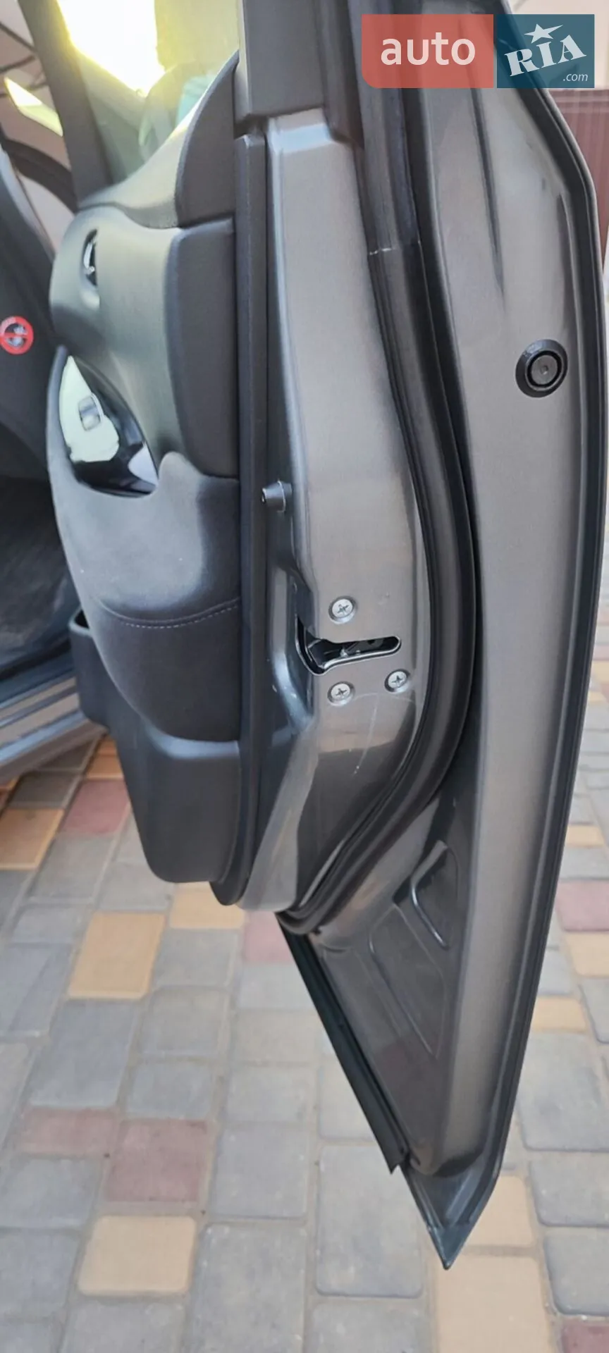 2017 Nissan Leaf - мініатюра 25