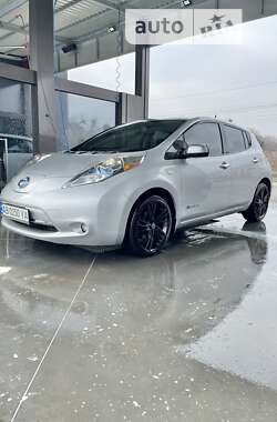 Хетчбек Nissan Leaf 2013 в Вінниці