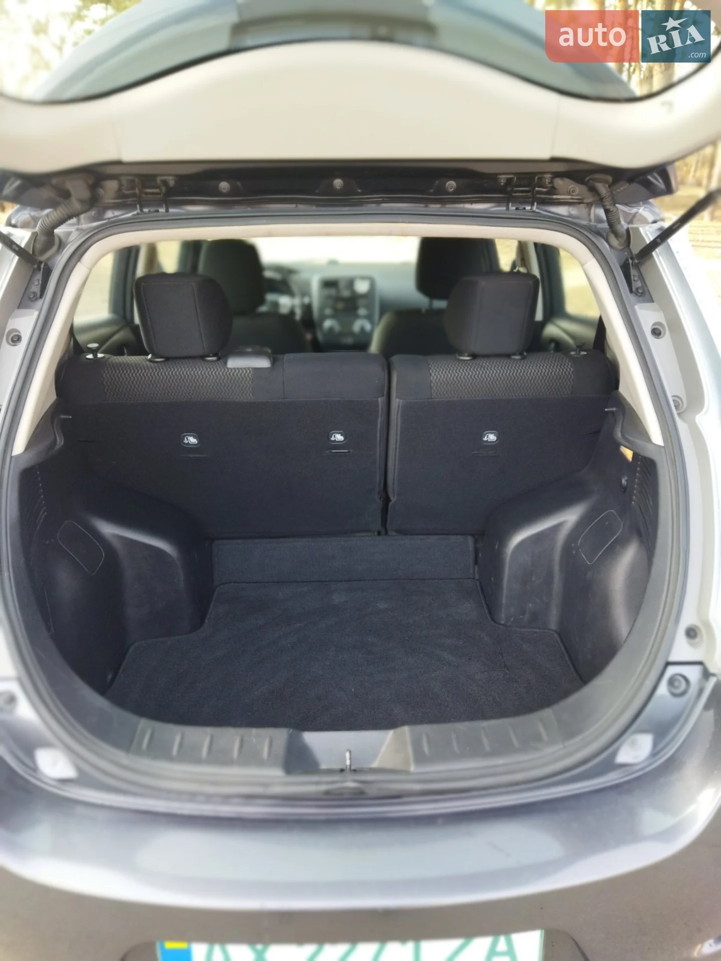 2013 Nissan Leaf - мініатюра 12